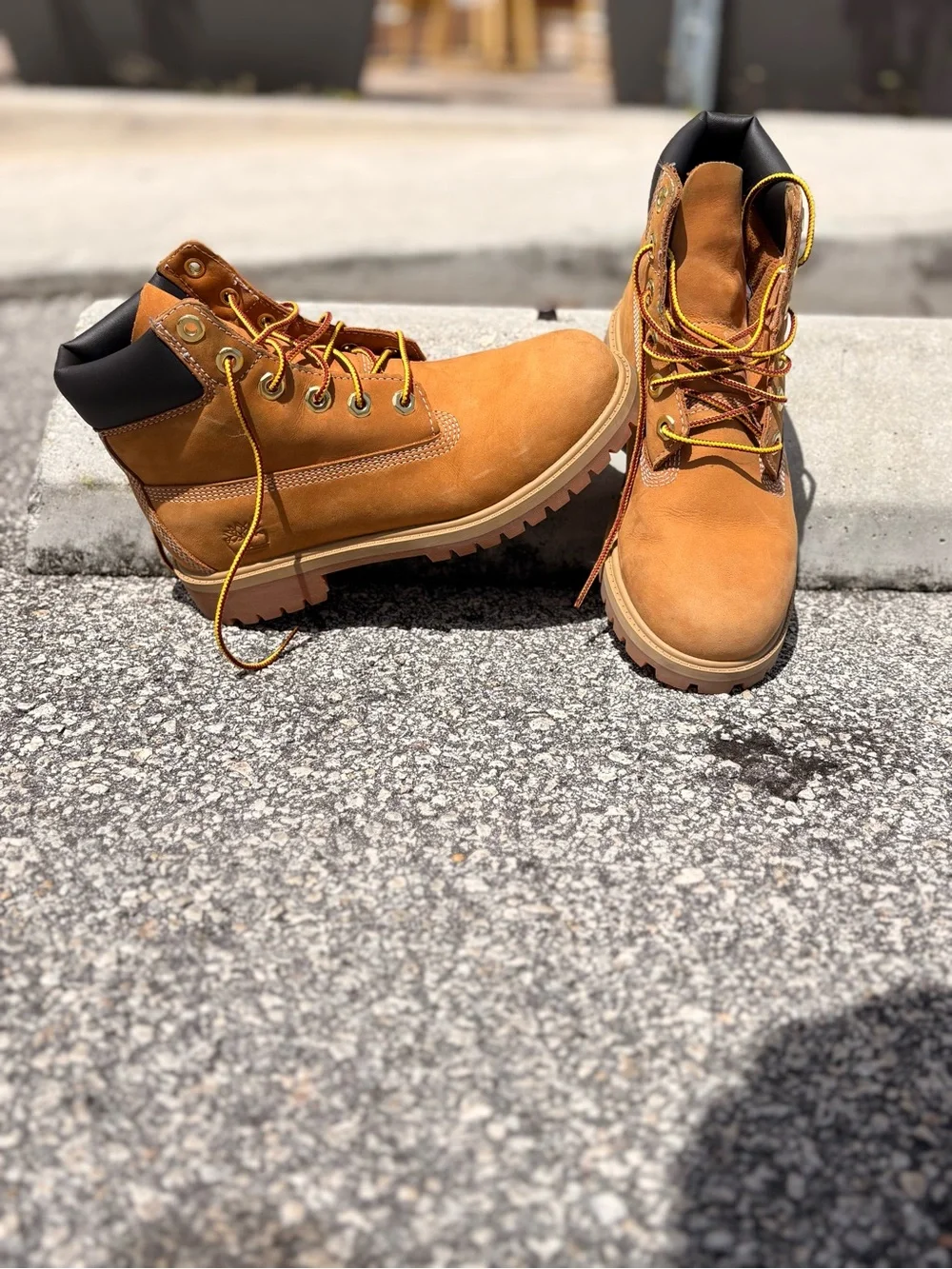 Timeberland Conctruction Waterproof Boots Youth Boys Size: 4.5Y